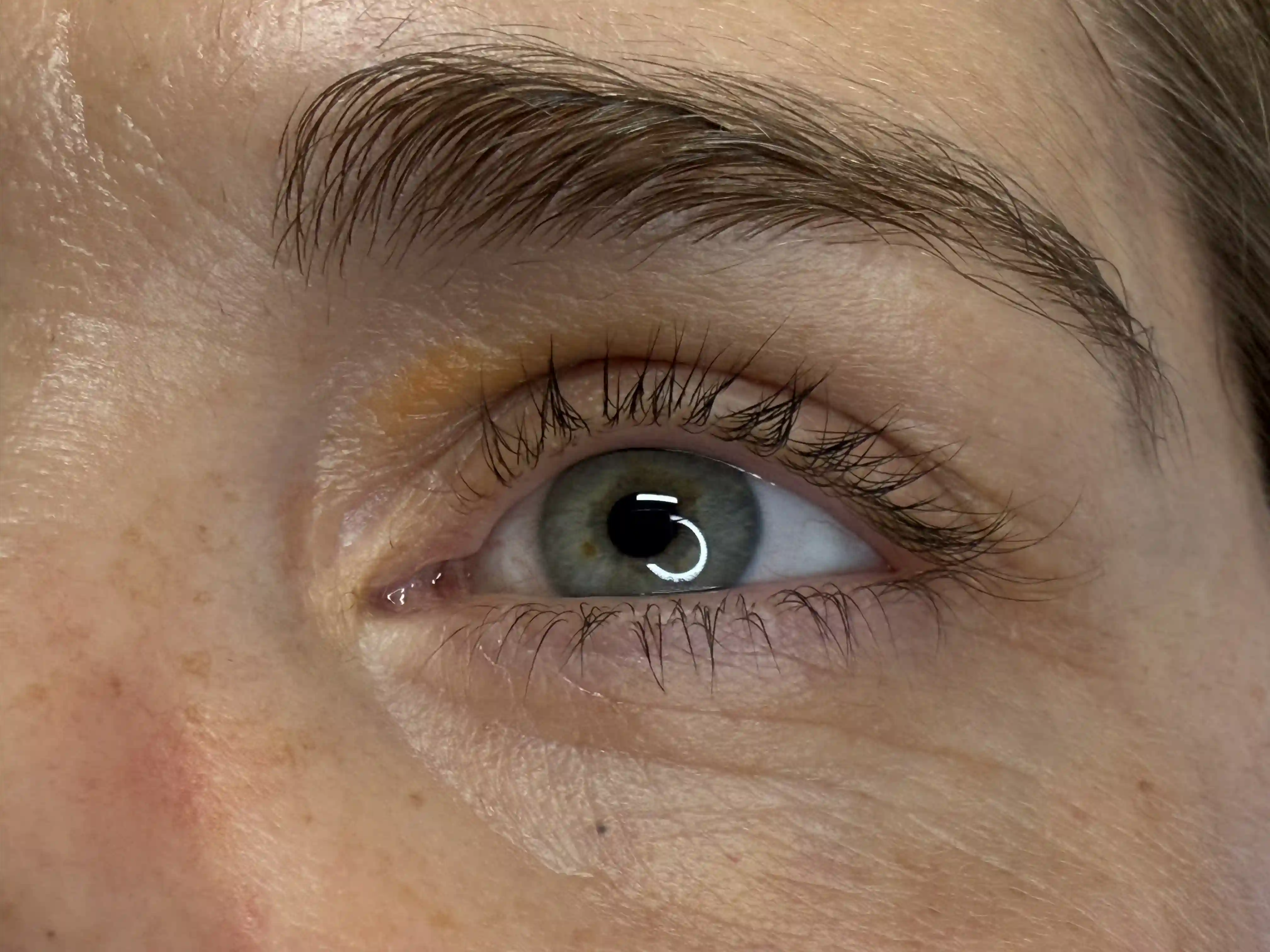 Vorher – Dekorativer Eyeliner